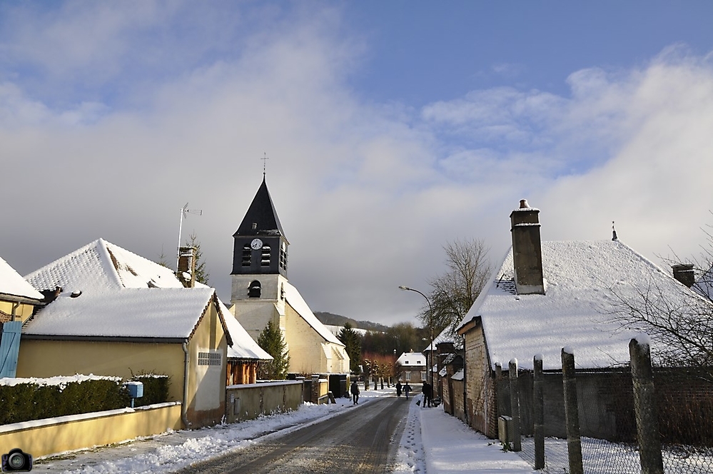 Josyane JACQUOT-le_village_sous_la_neige