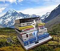 Pascal montagne de livres